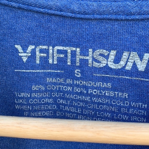 FIFTH Sun size small blue t-shirt with logo - Picture 2 of 3